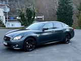 Infiniti Q70 37 V6 S Premium Auto S Premium - Infiniti Q70 mit Schiebedach