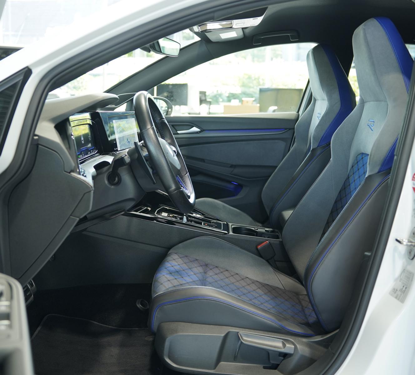 Volkswagen Golf R 4M Performance *2.H *19 *AKRA*Matrix*H&K, миниатюра 25