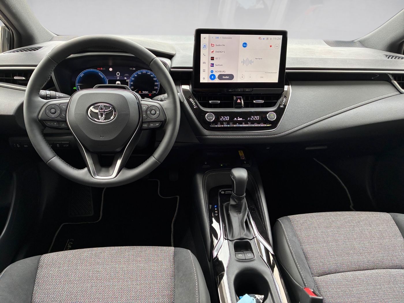 Fahrzeugabbildung Toyota Corolla TS Teamplayer 2.0-l-Hybrid KAMERA LED AC