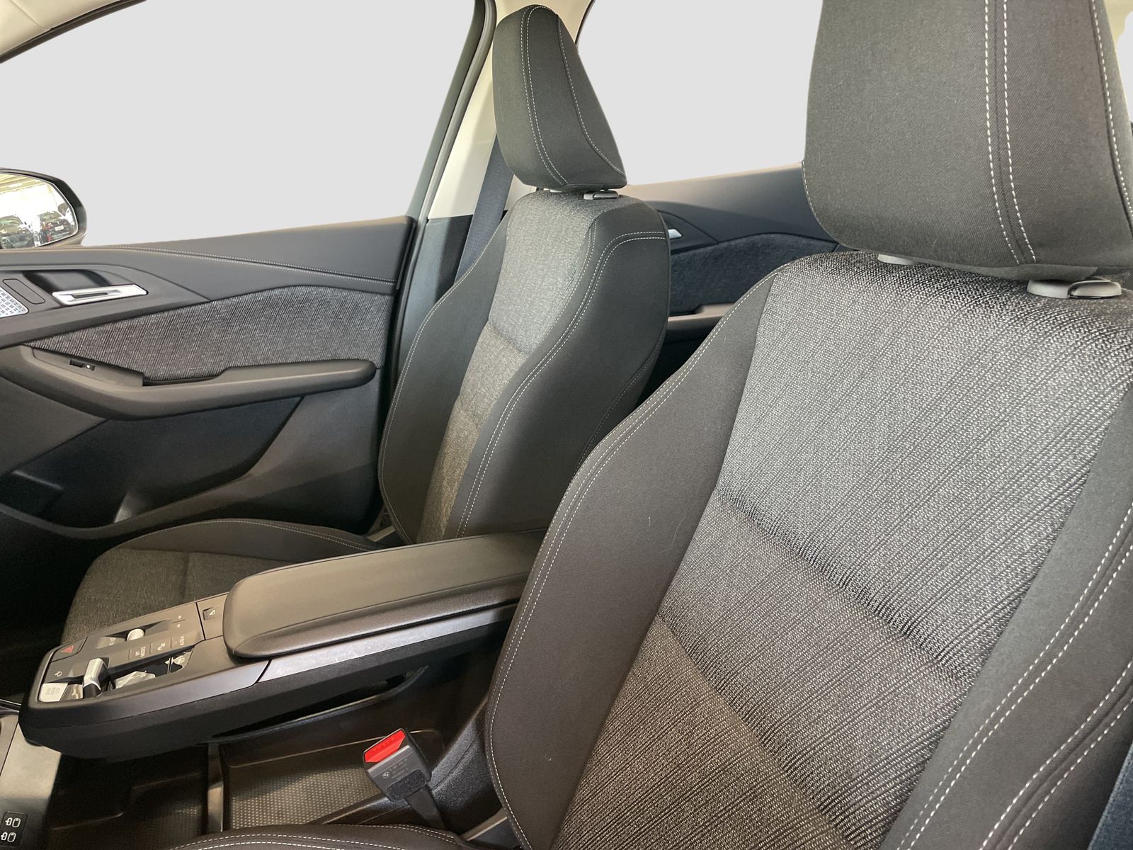 BMW 218 Active Tourer - Bild 11