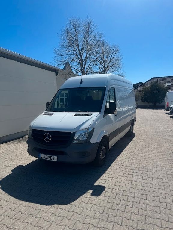 Image of Mercedes-Benz Sprinter