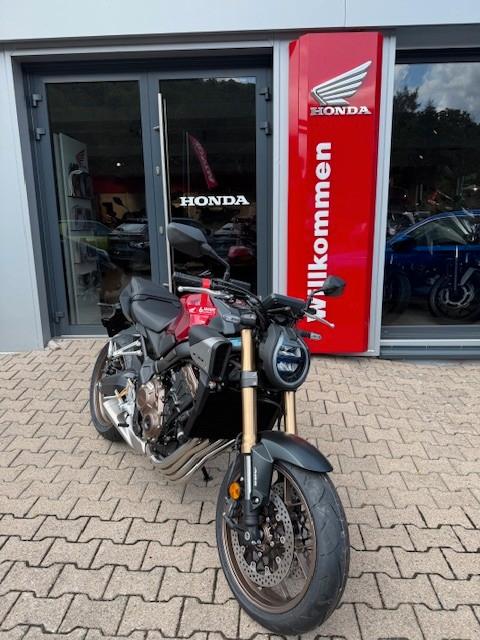 Honda CB 650 R