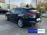Alfa Romeo Stelvio 2.2 JTi Q4 TDM Lusso T Stelvio 2.2 JTDM  - Alfa Romeo Stelvio lusso mit Diesel-Antrieb