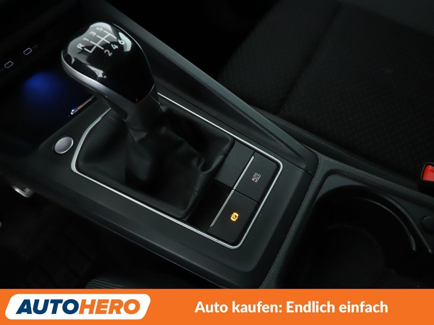 Volkswagen Golf VIII 1.5 TSI ACT Active*NAV*ACC*PDC*SHZ*BT*, миниатюра 23