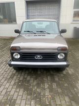 Lada Niva 4x4 - Lada Niva: Privatanbieter