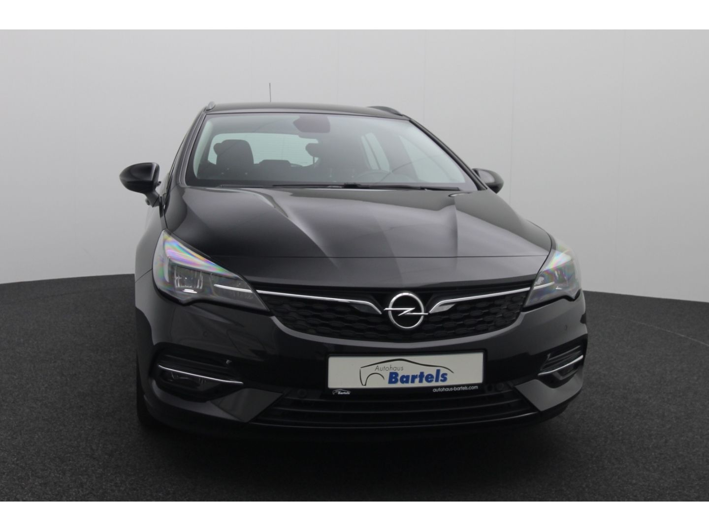 Fahrzeugabbildung Opel Astra K Sports Tourer Edition Start Stop LED SHZ