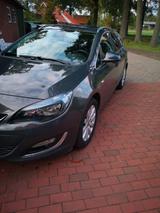 Opel Astra Sp. T. 1.6 CDTI eco Exklusiv 81 S/S 97... - Opel Astra: 9 Cdti