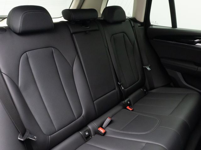 Foto Nummer 29: BMW X3