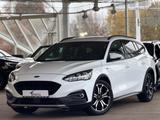 Ford Focus*Turnier*1.5*EB*Active*LED*AHK*B&O*WINTER* - Ford Focus: Kombi