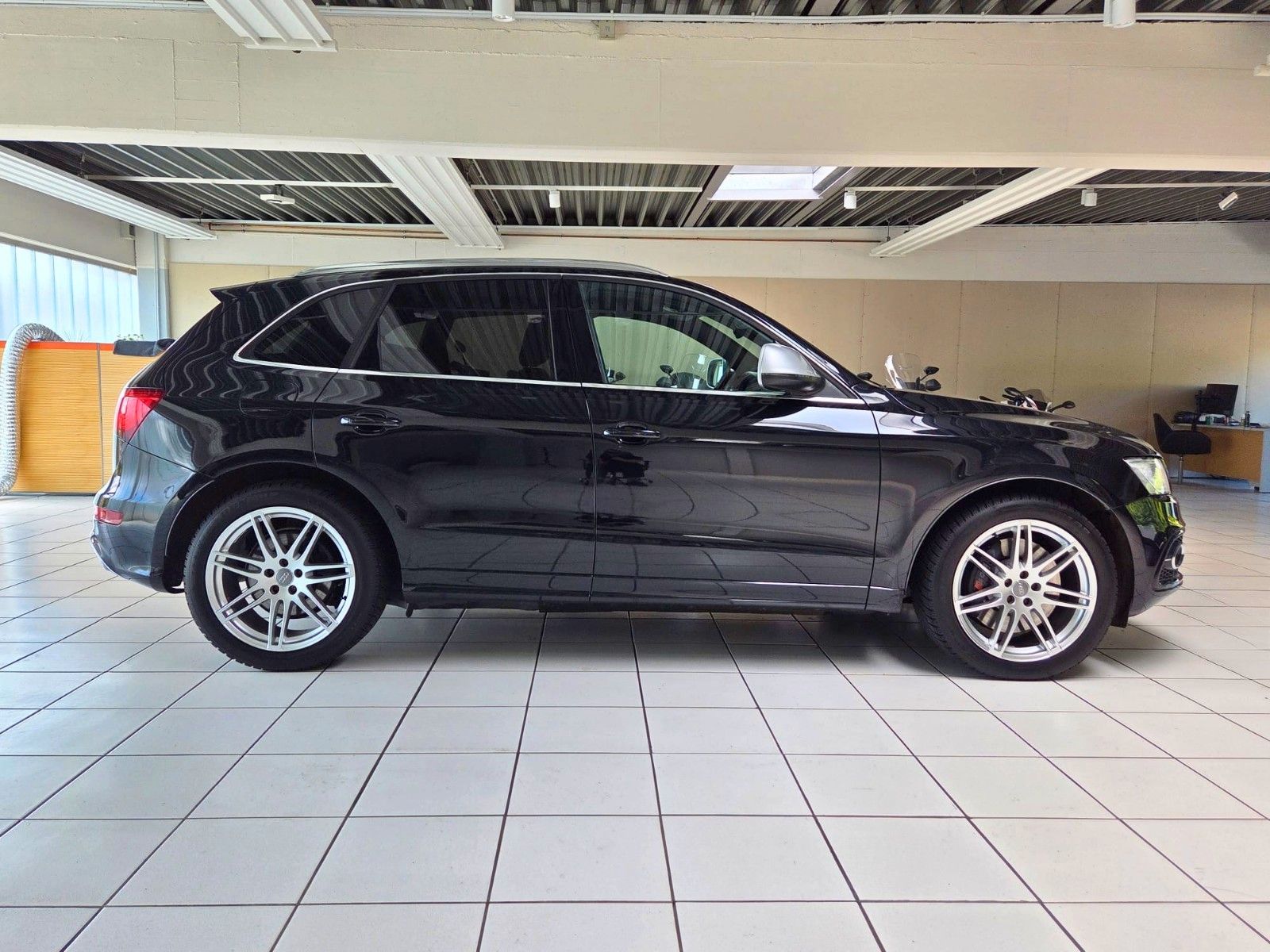 AUDI SQ5 — zdjęcie 4