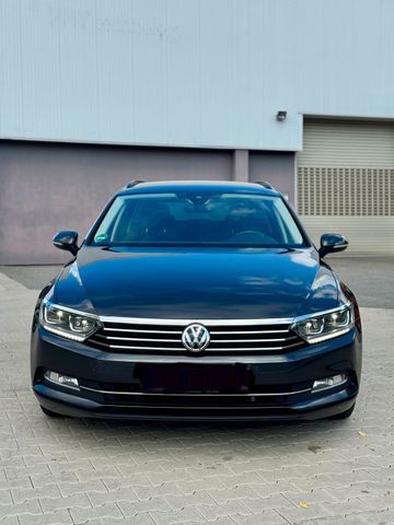 VW VW Passat b8,LED,unfallfrei,neu Service,To...