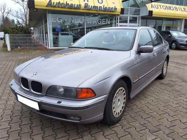 BMW 523 i