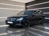 Mercedes-Benz C 180 T CGI | Automatik | Schiebedach - Mercedes-Benz C-Klasse mit Benzin-Antrieb: Kombi