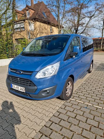 Ford Tourneo Transit Custom