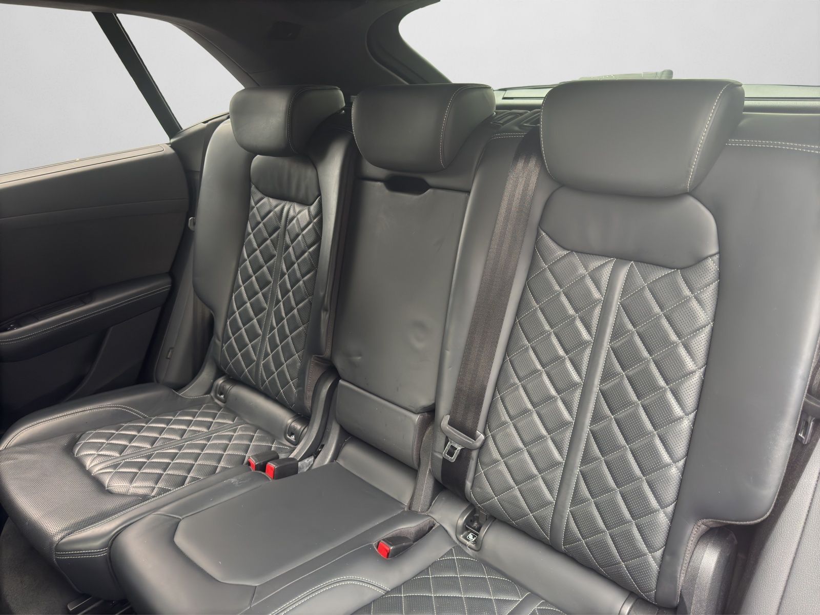 Audi SQ8 - Bild 15