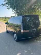 Hyundai 2.2 CRDi Prime 9-Sitz Allrad AHK Winterräder - Hyundai Staria Prime mit Diesel-Antrieb