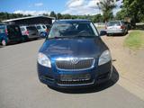 Skoda Fabia Combi 1.6 Style Edition/AHK+Klimatronik+8f - Skoda Fabia: Combi Style Edition
