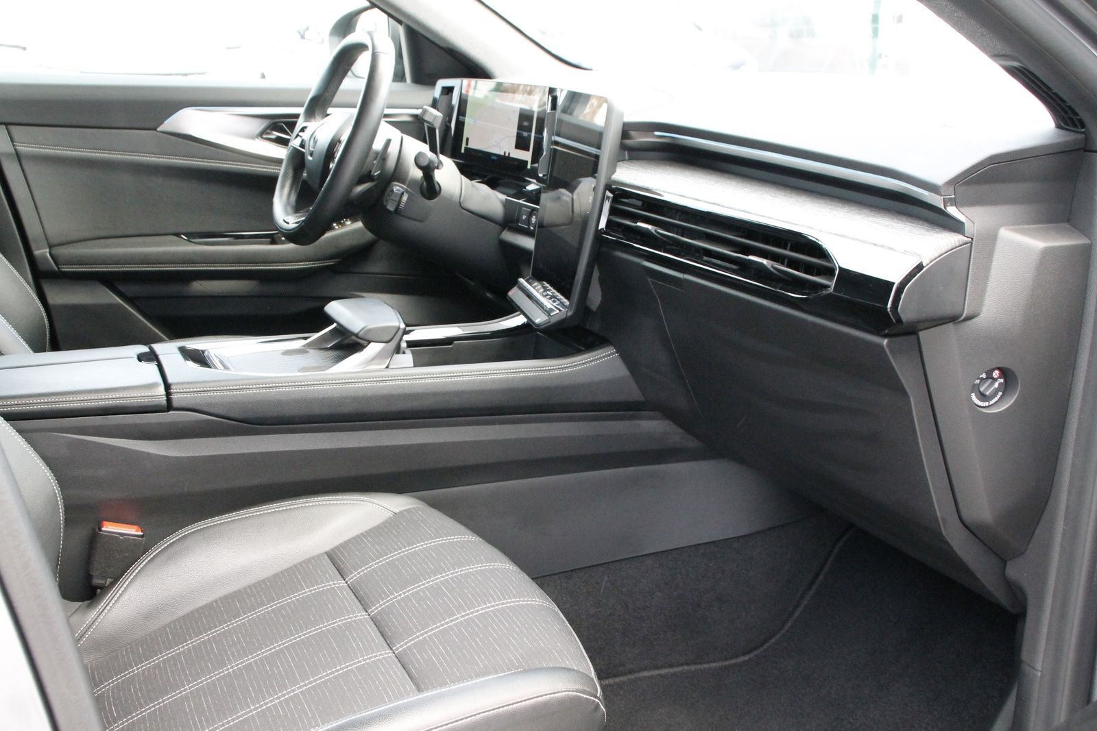 Fahrzeugabbildung Renault Austral Techno Mild Hybrid 160 Automatik