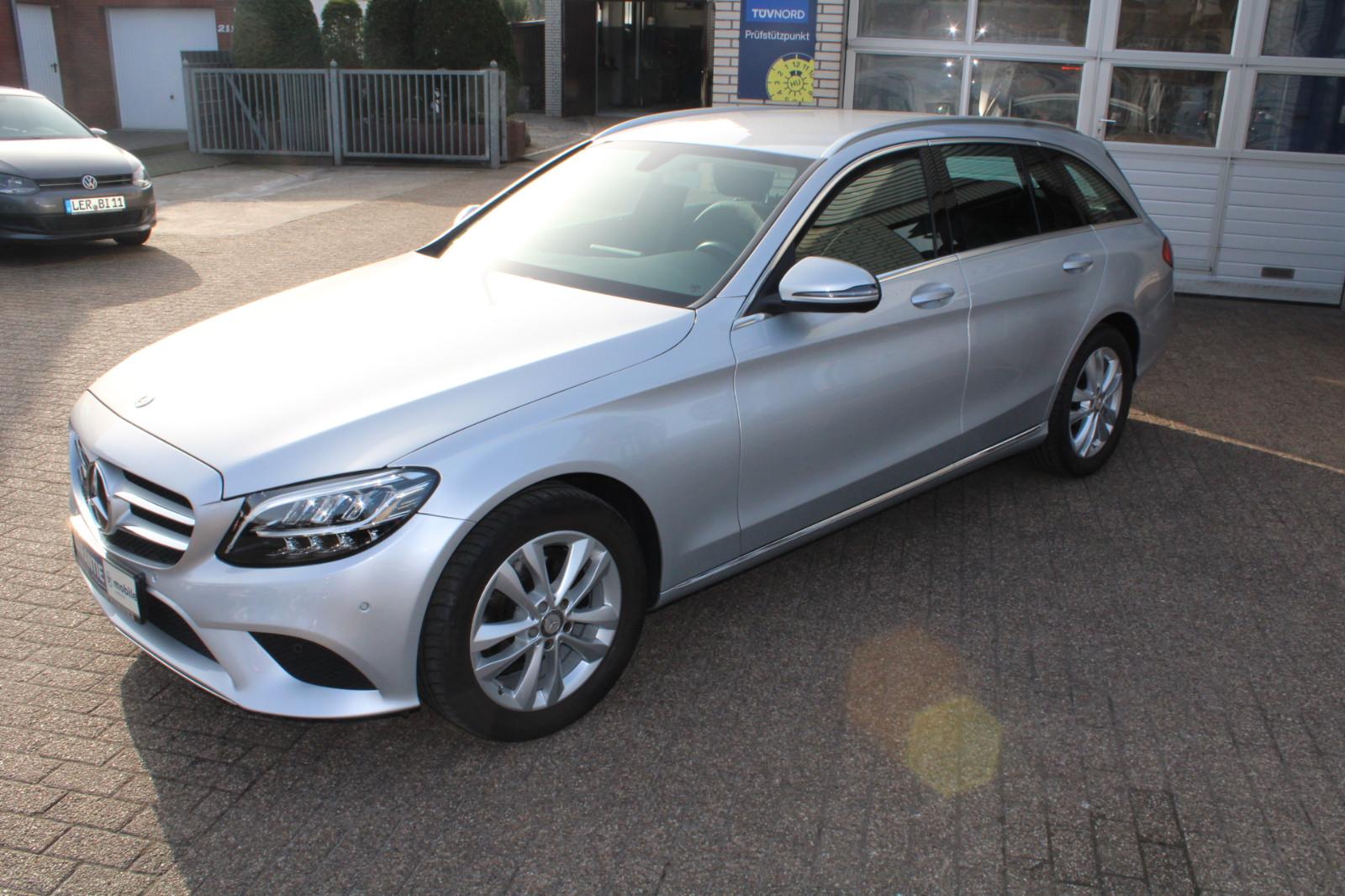 Mercedes-Benz C 180 T CGI Avantg.*Airmatic*AHK*LED*Navi*Kamera