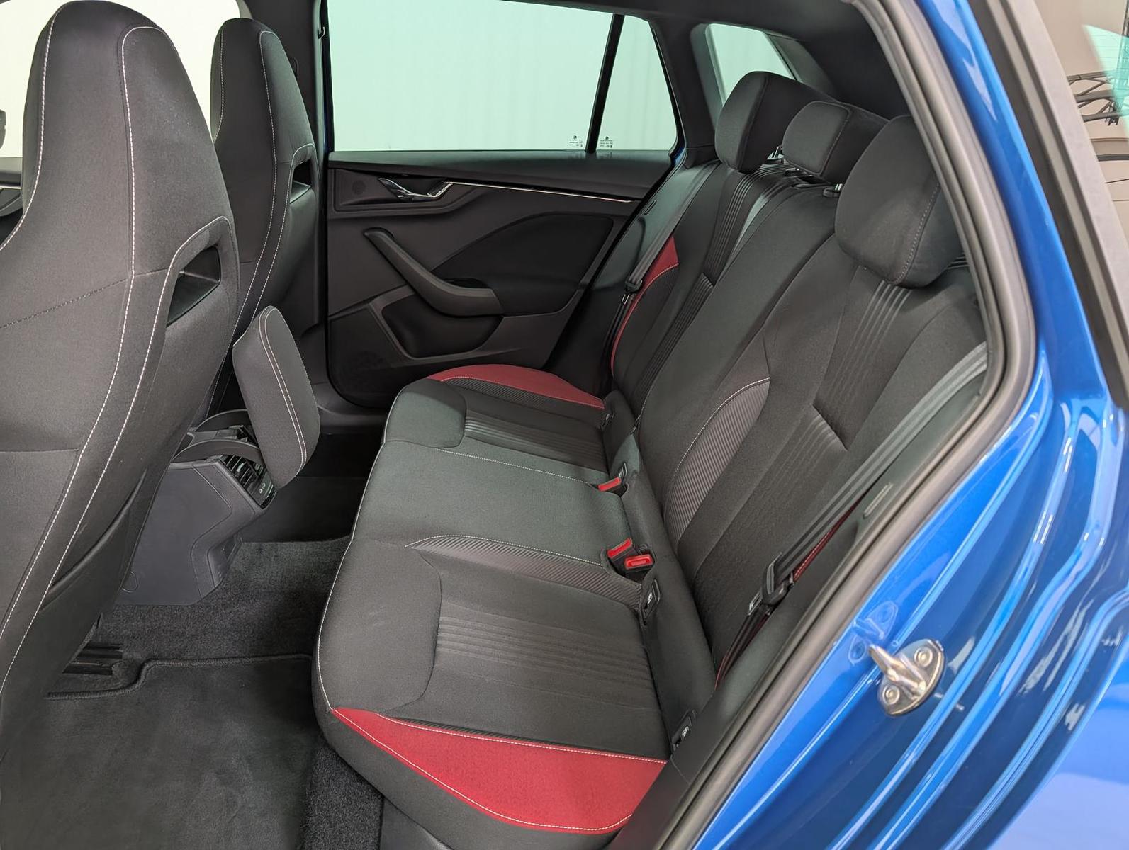 Skoda Kamiq 1.5 TSI DSG Monte Carlo LED|Pano|ACC