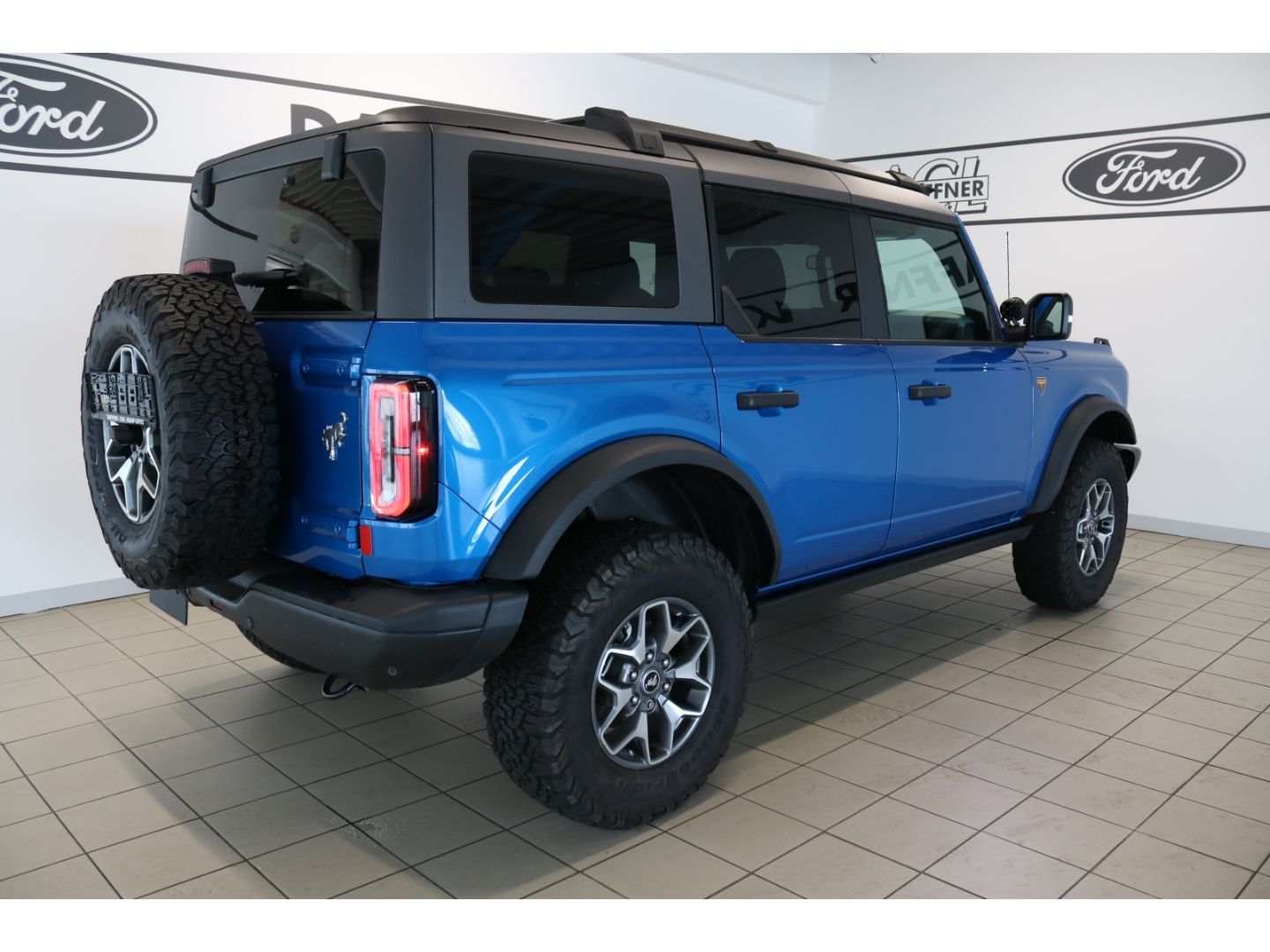 Fahrzeugabbildung Ford Bronco TG1 Badlands e-4WD 2.7 EcoBoost EU6d
