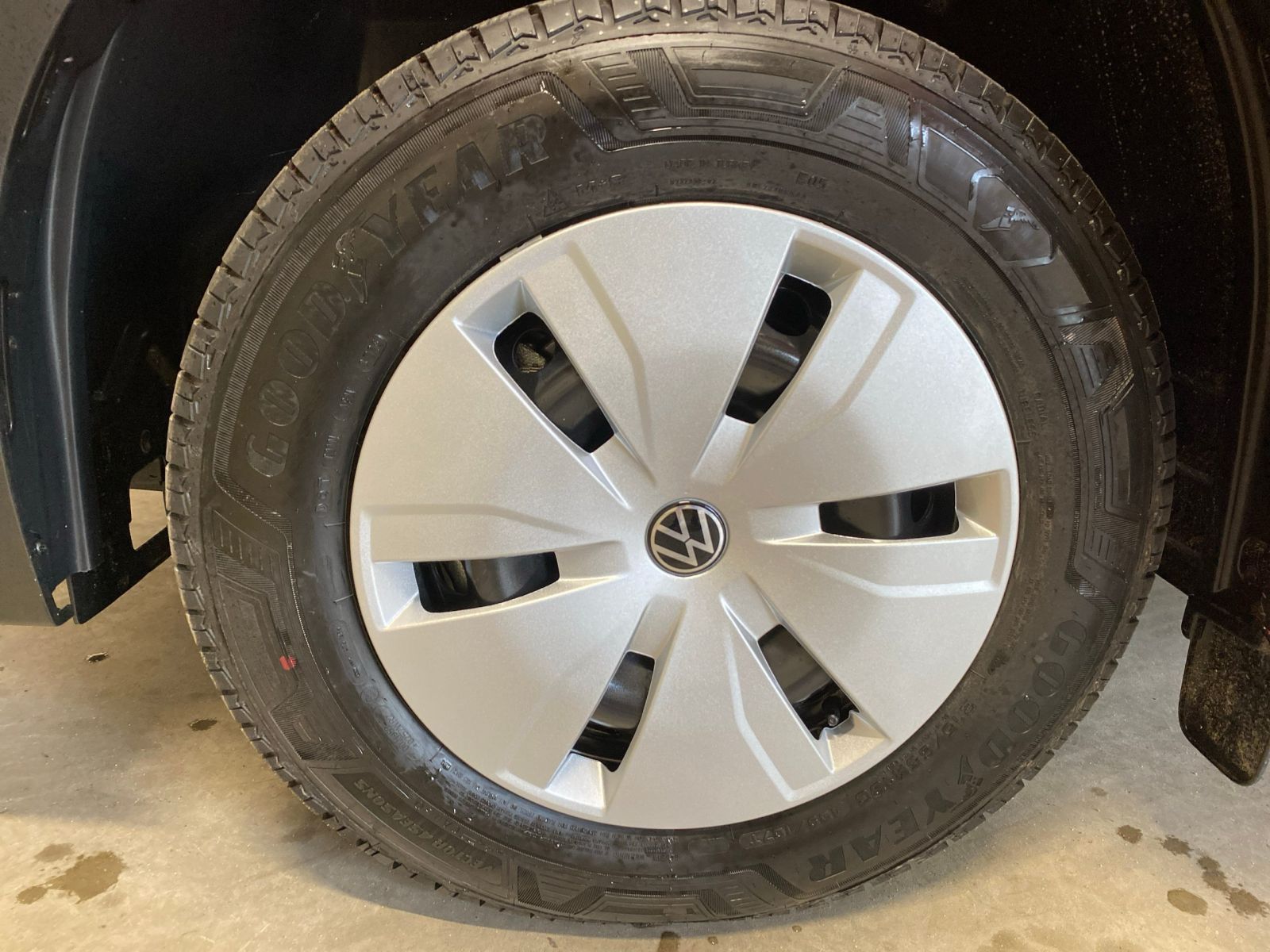 Volkswagen T7 Caravelle - Bild 13