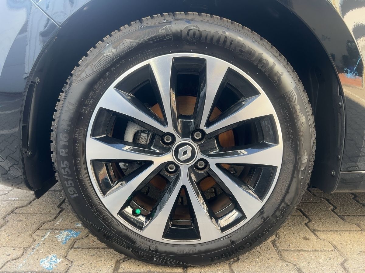 Renault Clio - Bild 15