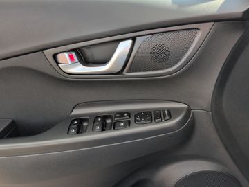 Hyundai Kona Trend Elektro +Kam.+LED+SHZ+KeyLess+Navi