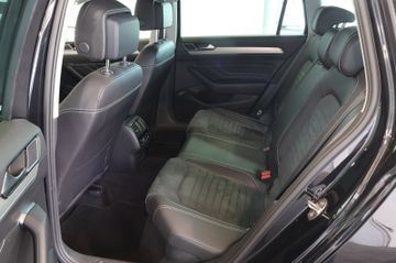 Volkswagen Passat 2.0 TDI Elegance ACC+KAM+MATRIX+AHK