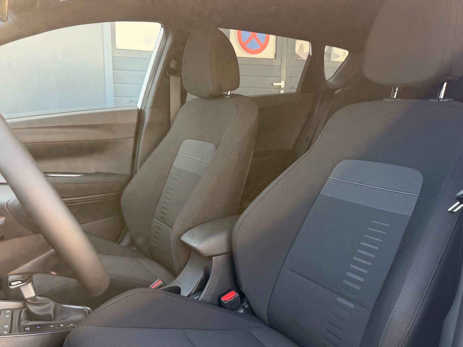 Fahrzeugabbildung Hyundai BAYON 1.0 T-GDI Blackline *Navi*Kamera*BOSE*LED*