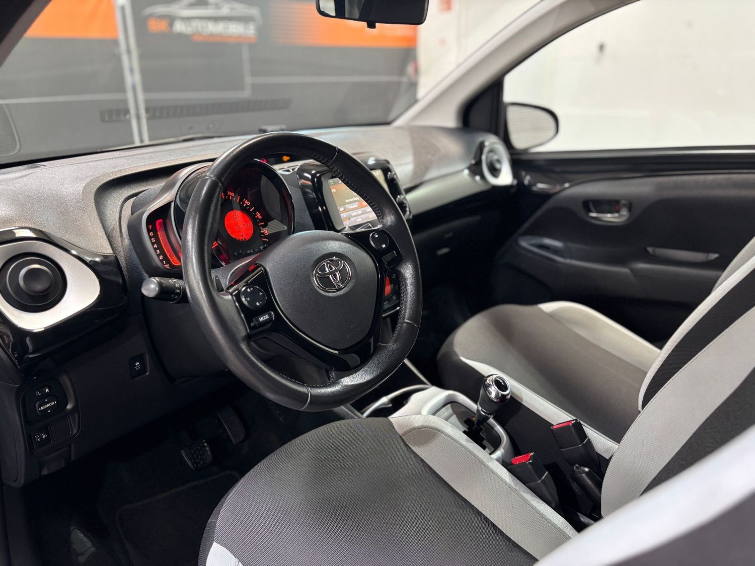 Fahrzeugabbildung Toyota Aygo x-wave#Kamera#Faltdach