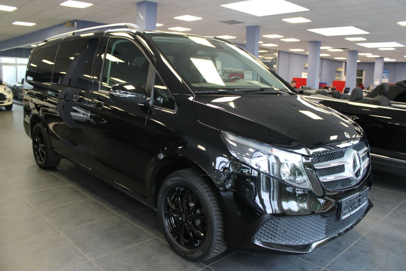 MERCEDES-BENZ V 250 d lang 9G-TRONIC Edition