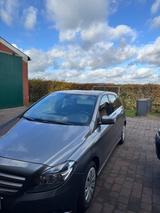 Mercedes-Benz B 180 d - - Mercedes-Benz B 180