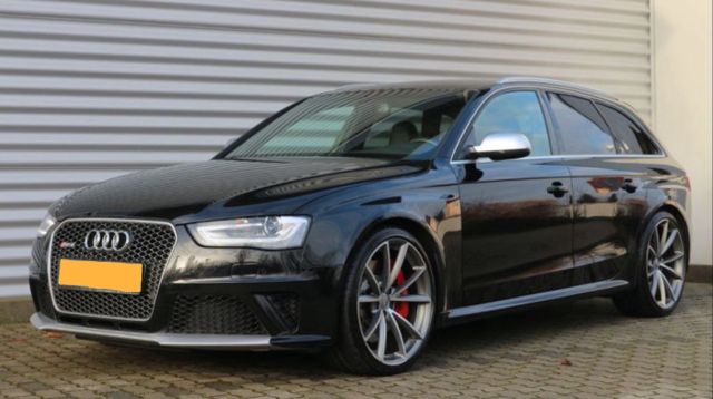 Audi RS4 4.2 FSI S tronic quattro Avant -