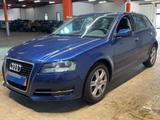 Audi A3 Sportback 1.6 102PS Attraction erst 18Tkm - Audi: A10