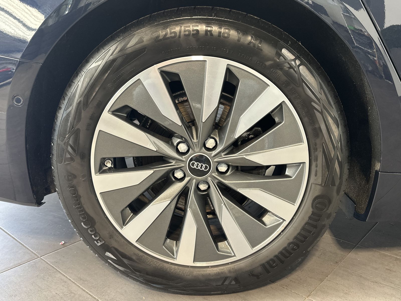 Fahrzeugabbildung Audi A6 Avant 40 TDI Sport NAV+LED+ACC+KAM+CARPLAY+PP