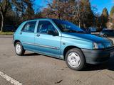 Renault Clio I mit Oldtimer Gutachten - Renault Clio aus 1994