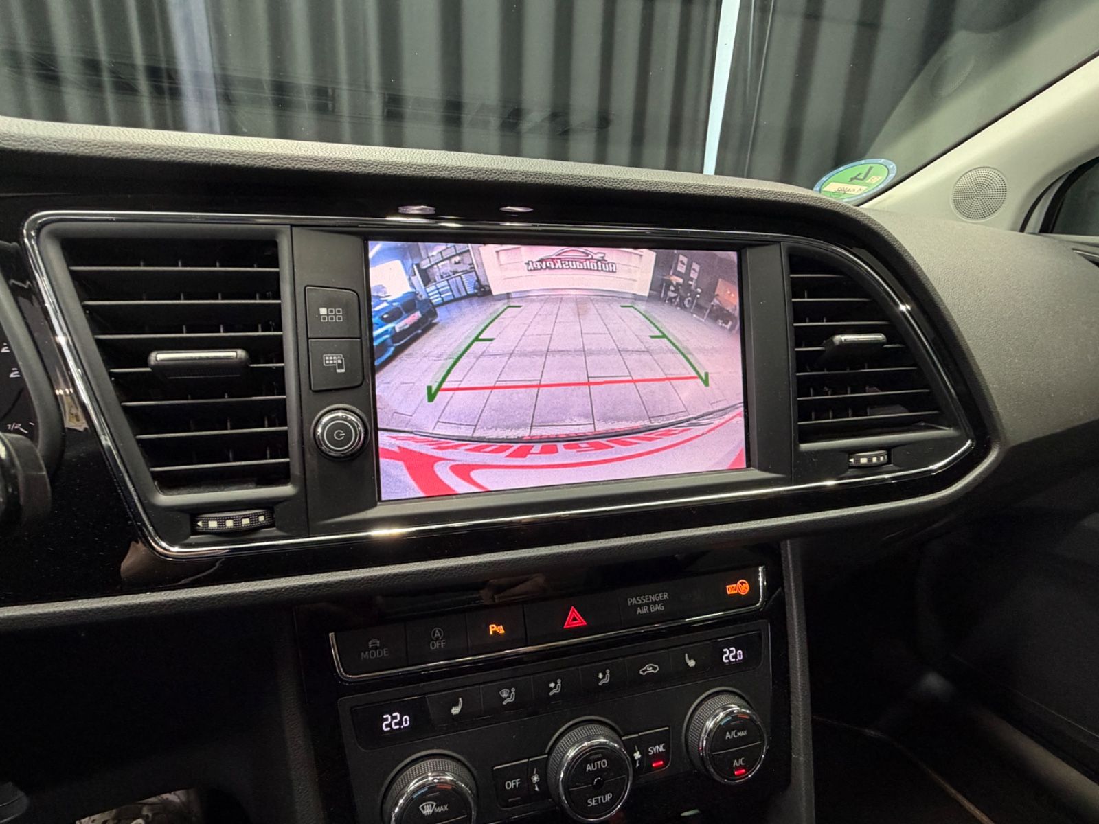 Fahrzeugabbildung SEAT Leon ST FR |RF-CAM|2.HAND
