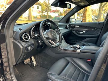 Fahrzeugabbildung Mercedes-Benz GLC 300 4Matic AMG*Panorama*Totwinkel*AHK*