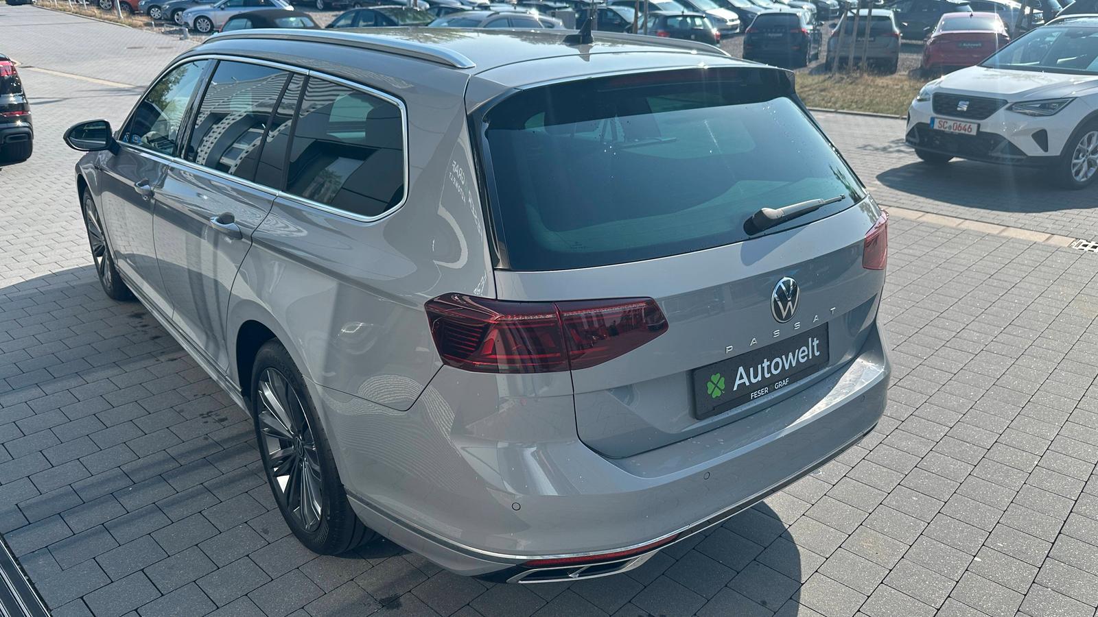 Volkswagen Passat 2.0 TDI R Line AHK STHZ VIRT 18", миниатюра 6