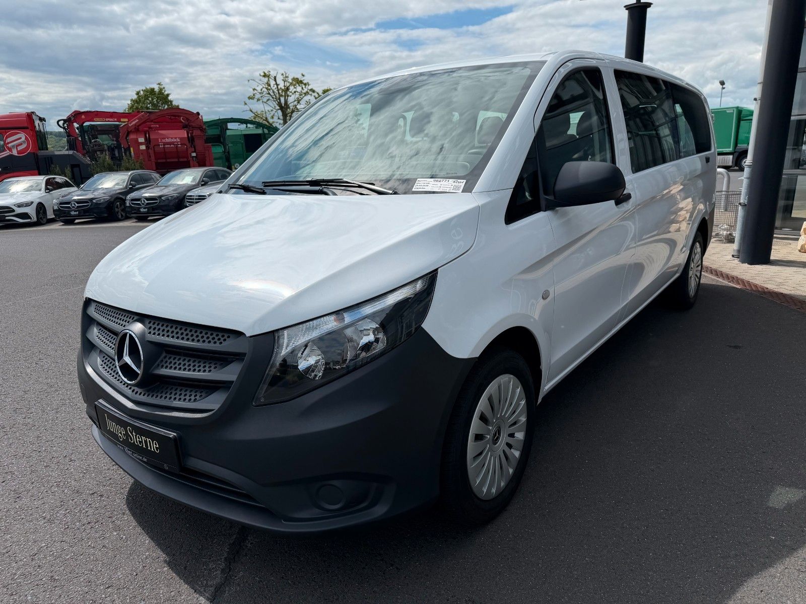 Fahrzeugabbildung Mercedes-Benz Vito 114 CDI Tourer Extral 9G Klima Kamera