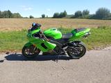 Kawasaki Ninja ZX 6R - KAWASAKI 2006 ZX6R