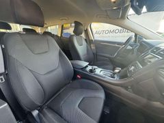 Fahrzeugabbildung Ford Mondeo Hybrid Titanium LED Spur Automatik Kamera