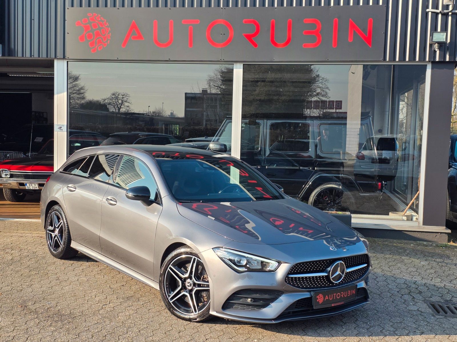 MERCEDES-BENZ CLA 250 Shooting Brake AMG PAKET/PANO/KAMERA/AMB