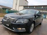 Volkswagen Passat TDI - Volkswagen Passat aus 2012 mit Diesel-Antrieb: Limousine