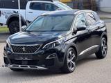 Peugeot 3008 Crossway Euro6d, Pano, LED, Navi, Focal - Peugeot 3008 Crossway mit Diesel-Antrieb