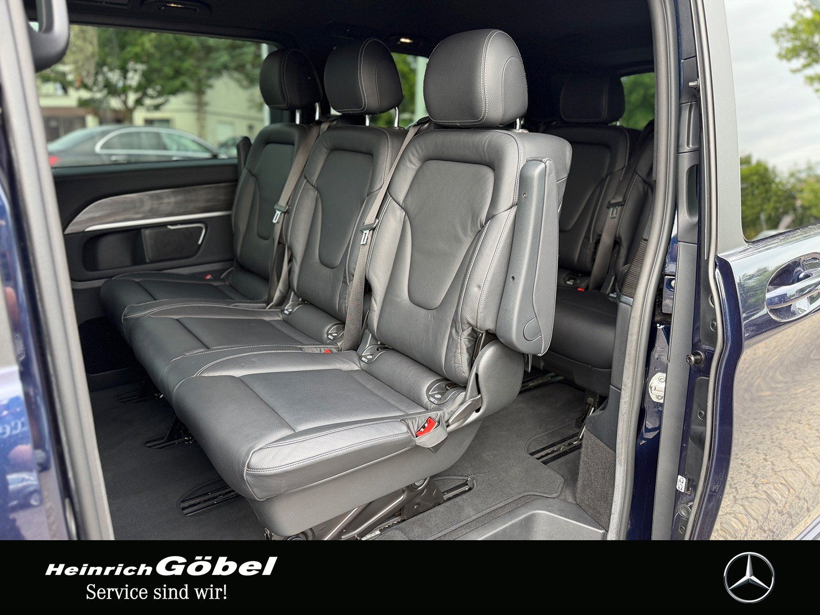 Fahrzeugabbildung Mercedes-Benz V 300 d Avantgarde Edition2020 4MA extralang