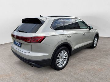 Volkswagen Touareg - 6