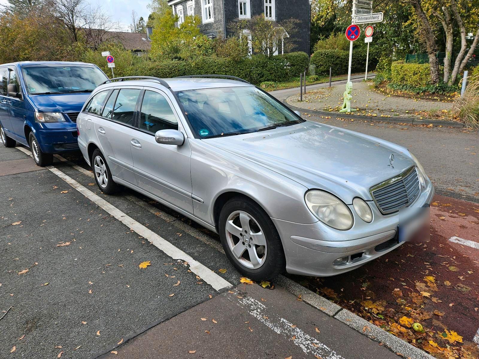Mercedes-Benz E220 2005 — photo 6