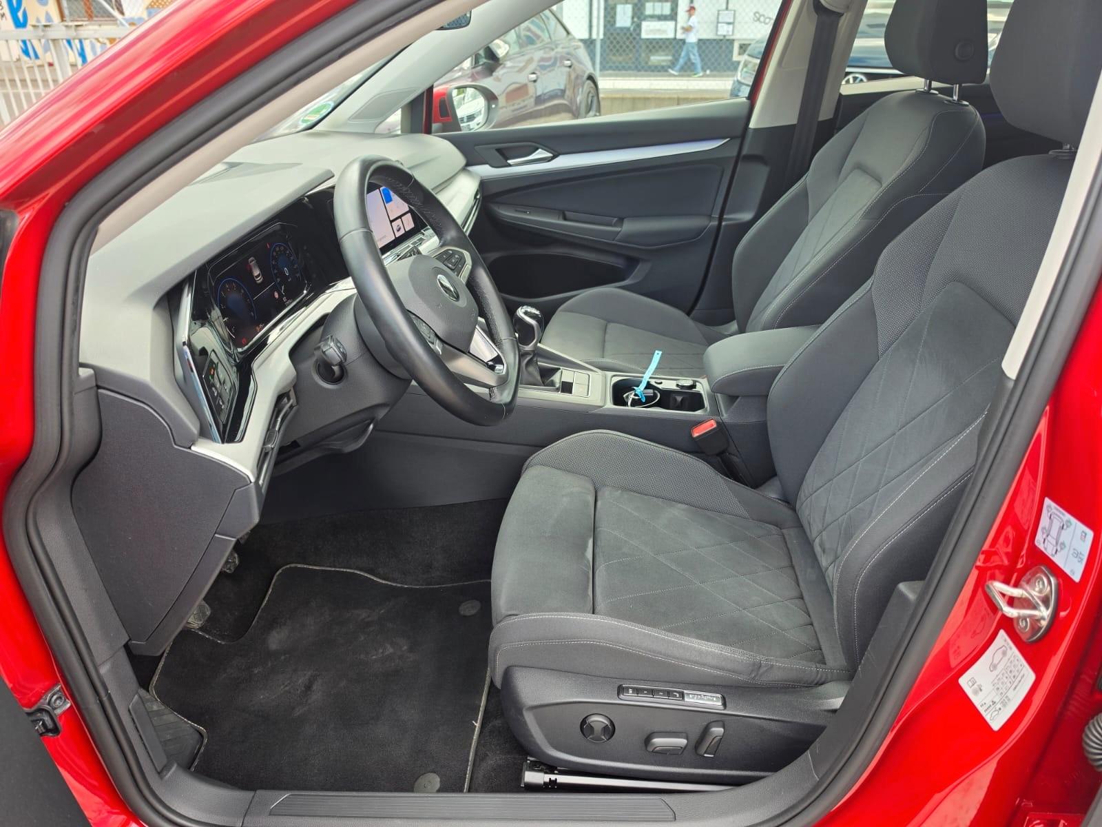 Volkswagen Golf VIII Lim. Life 1,0 TSI KeyLess*SD*Kamera, миниатюра 7